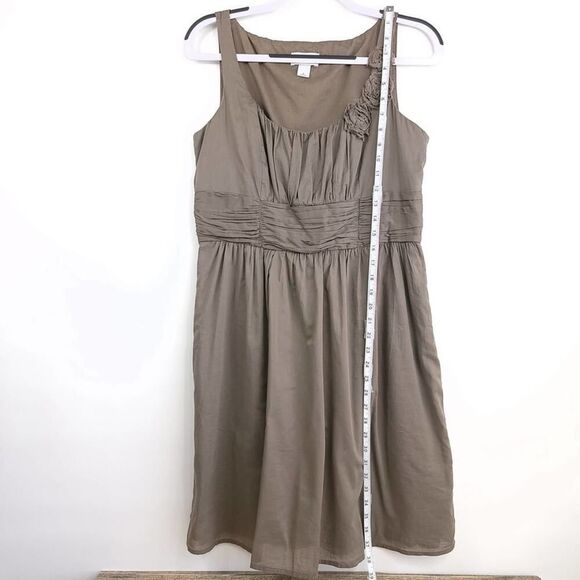 LOFT Gray Sleeveless Fit & Flair Midi Dress Size 8 - Picture 8 of 10